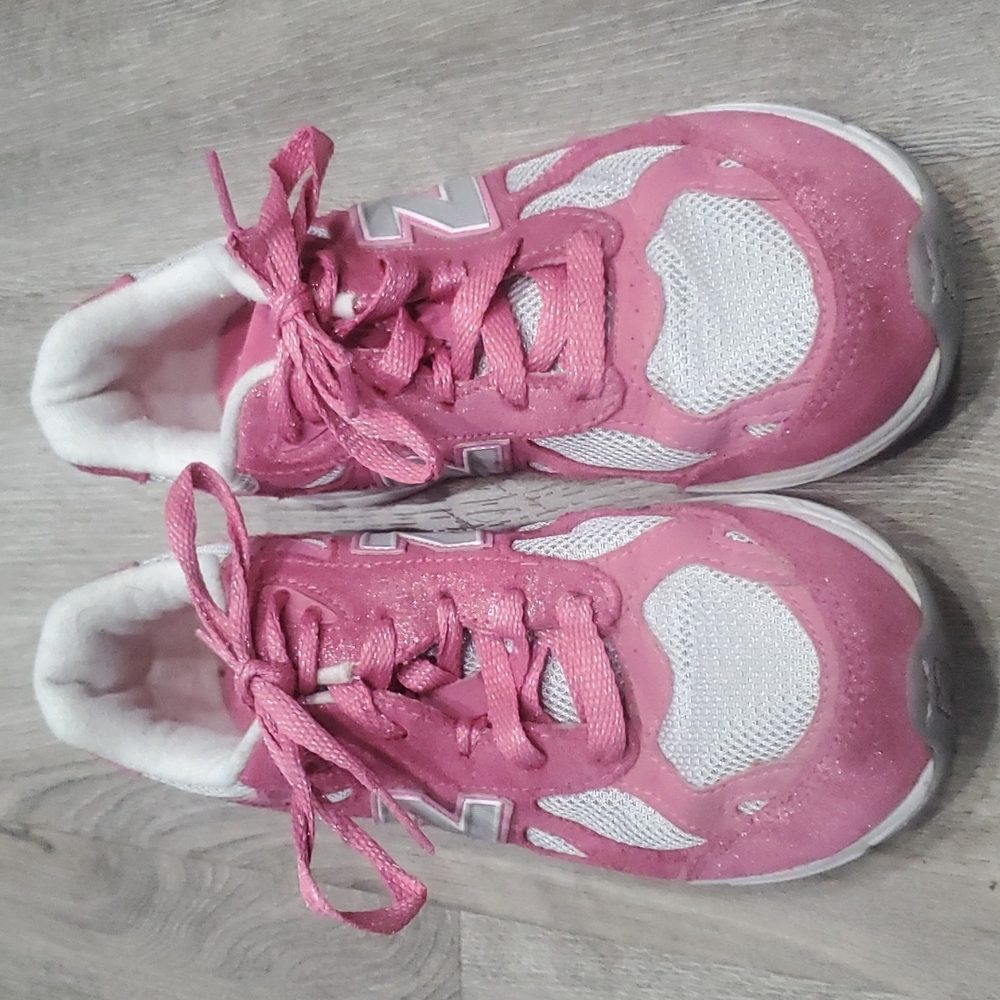 New Balance 990 Shoes